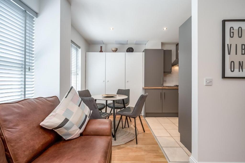 Central Belfast Apartments Chill R&R Eksteriør billede