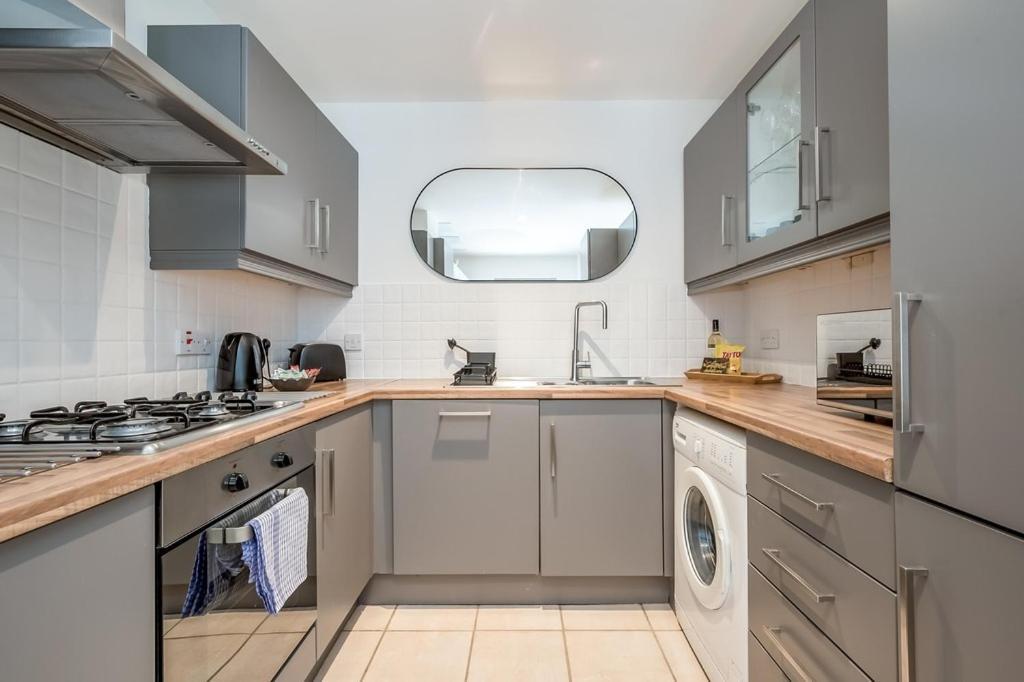 Central Belfast Apartments Chill R&R Eksteriør billede